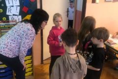 24D223F1-4F8D-4965-B195-7F1DAF2BB398