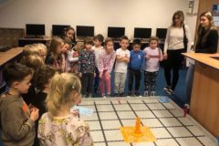 678C2F74-6B13-4C6B-961A-3F2CFA68BFE2