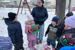 e1378bcc-d154-48e8-b22f-1d0254ea4495