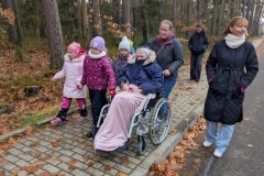 8225e8f3-4ab4-44dd-865b-ffbb0f413b10